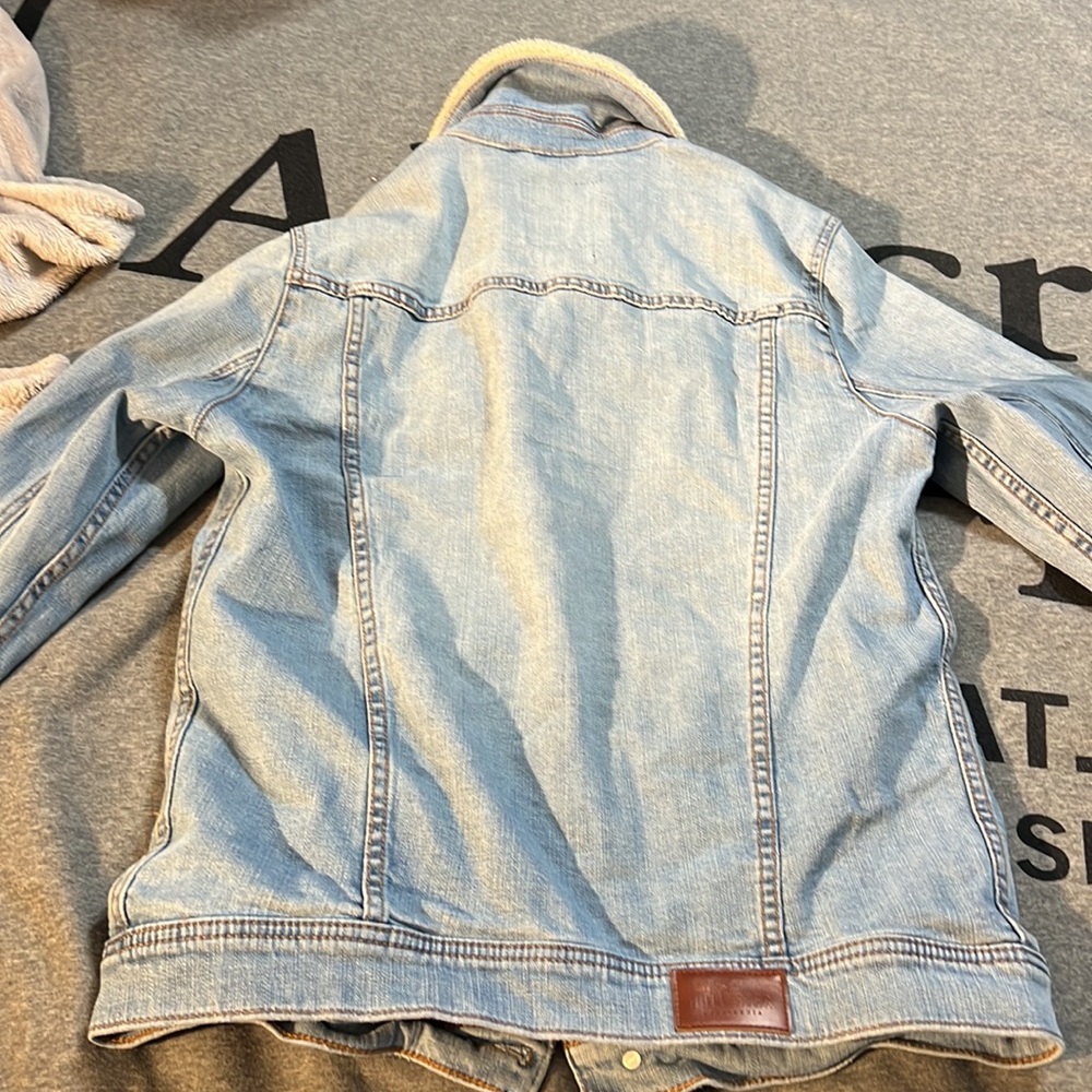 Jacket - Picture 6 of 6